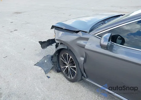 2018 Toyota Camry Se z USA, uszkodzony, nr VIN 4T1B11HK3JU044615